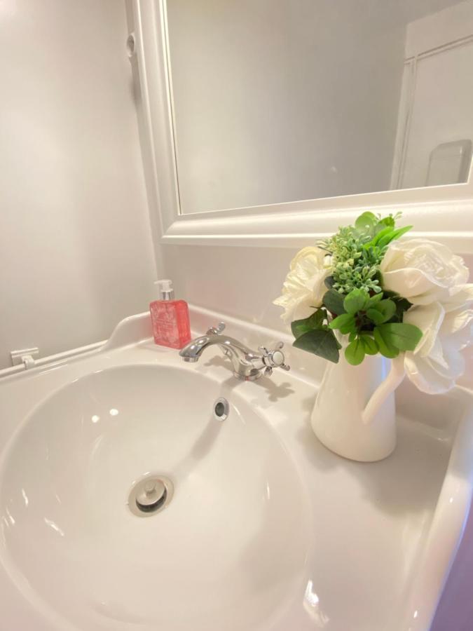 Le Vieux Moulin Bed & Breakfast Bouhet Eksteriør bilde